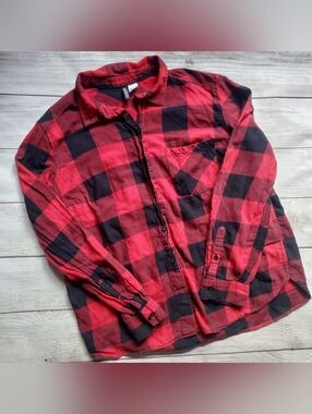 H&M Divided Buffalo Plaid Flannel Shirt